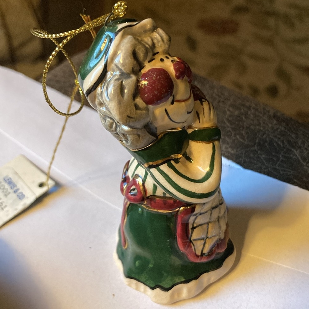 Ornament - Picture 4 of 6